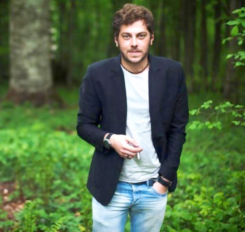 ''ძმაკაცები მეუბნებიან, ნინო ქათამაძისნაირად იცვამო''