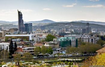 მშენებლობები თბილისში, სადაც უსაფრთხოების ნორმები დაცული არ არის