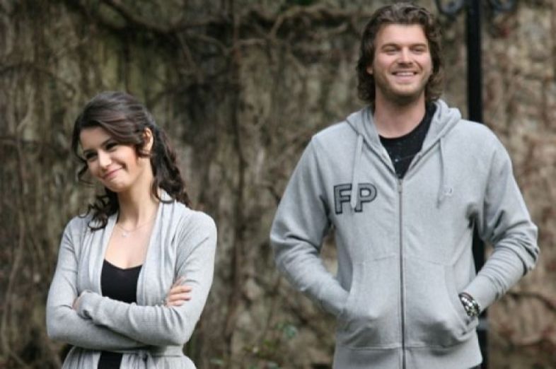 "თურქი ბრედ პიტი", რომელსაც ყველა შეყვარებული ფილმში პარტნიორის გამო დაშორდა (+ ფოტო) 