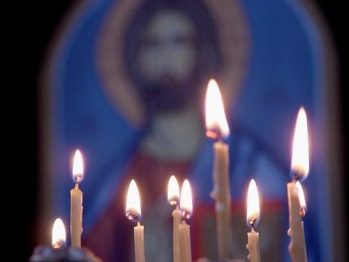 შეცდომა პირჯვრის წერისას და რამდენი სანთელი უნდა დაანთოთ ეკლესიაში