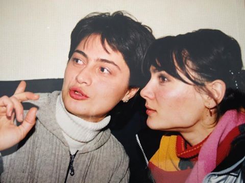 ნინია კაკაბაძე 15 წლის წინ მომხდარ ავარიაზე - ''ნეტავ, მე მომკვდარიყავი და თეონა ცოცხალი ყოფილიყო''