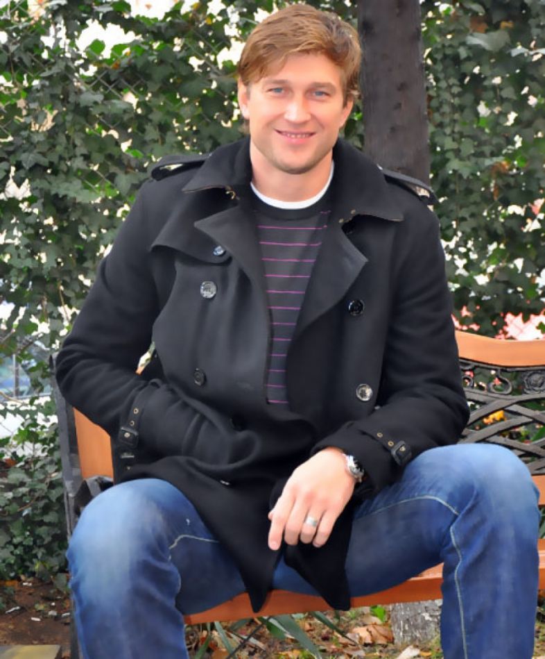 „მე და ჩემი მეუღლე ქუჩაში ერთად რომ დავდივართ, და-ძმა ვგონივართ“ 