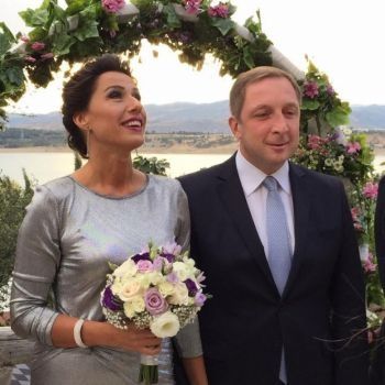 "დღესაც ისევე მეკვრება შენზე სუნთქვა, როგორც ერთი წლის წინ" - ეკა მიშველაძე და ბუკა პეტრიაშვილი ქორწინების წლისთავს აღნიშნავენ