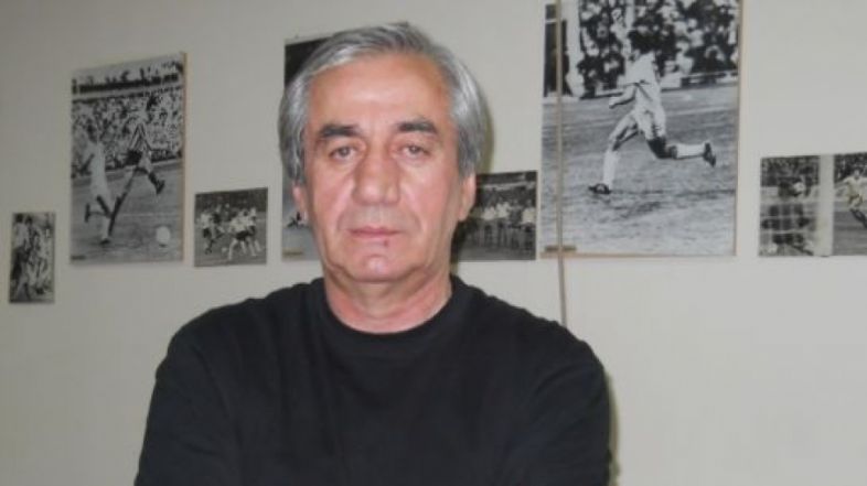 „თუ გინდა , დიდი ფეხბურთი ითამაშო , ახალგაზრდობა უნდა შესწირო“