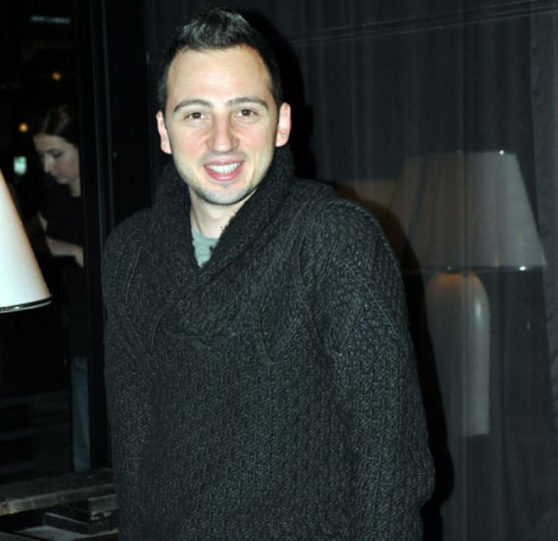 კოტიკო თოლორაიას ოთხი სამსახური აქვს - ''ჩვენთან პატიოსანი კაცის შრომა არ ფასდება!..'' 