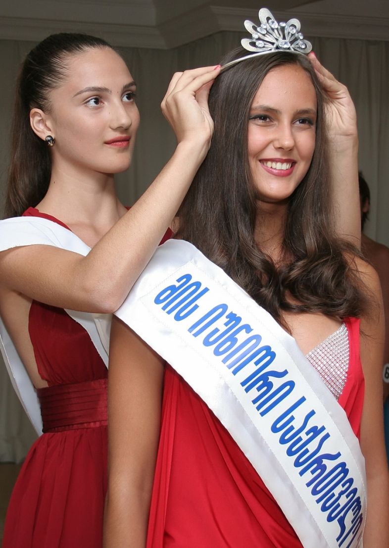 რაში აქვს აღებული 42 მედალი ახალ ''მის იუნიორს'' 