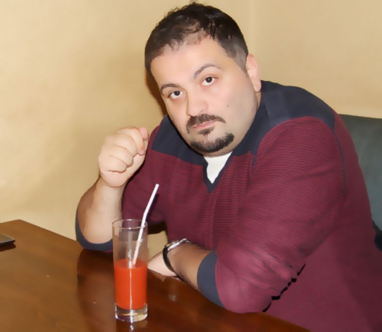 რა დამსახურებისთვის გადასცა ღირსების ორდენი მიხეილ სააკაშვილმა გიგა ნასარიძეს