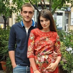 ჯანეტ ქერდიყოშვილის ულამაზესი დედა და ძმა, რომელიც მუდამ მის გვერდითაა (+ფოტოები)