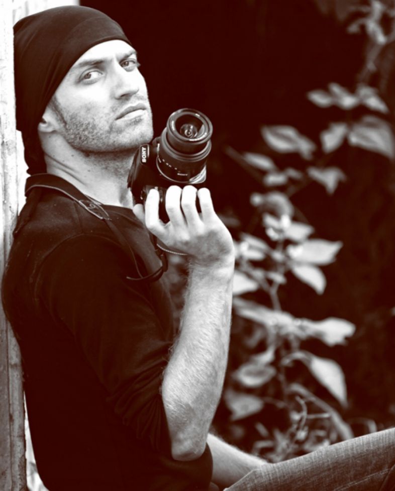 სიშიშვლე ბათუმიდან - ''გოგონების უმეტესობას სიამოვნებს ჩემთან გადაღება...''