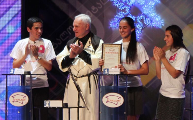 მარტვილელმა მოსწავლემ ''ეტალონის'' ფინალში ქულათა მაქსიმუმით გაიმარჯვა 