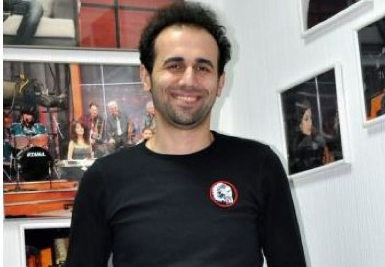 წისქვილი მე-9 სართულზე , ჯარი , რომელიც ზონას ჰგავდა და მიშა ანდღულაძის გამართლებული სიყვარულის ამბავი