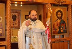 "ნუ ნათლავთ მიცვალებულის დროს ბავშვებს, ცრურწმენაა" - რას ამბობს დეკანოზი თამაზ ლომიძე საზოგადოებაში დამკვიდრებულ მოსაზრებაზე