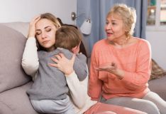 როგორ უნდა შეეწყოთ დედამთილს? – 10 რჩევა რძლებს