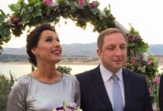 "დღესაც ისევე მეკვრება შენზე სუნთქვა, როგორც ერთი წლის წინ" - ეკა მიშველაძე და ბუკა პეტრიაშვილი ქორწინების წლისთავს აღნიშნავენ