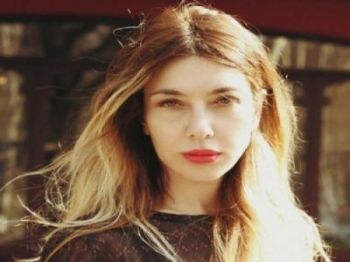 თემურ უგულავას ყოფილ ცოლს მანქანა დაუმტვრიეს (ფოტო)